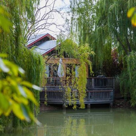 Perricoota Vines Retreat Ξενοδοχείο Moama Εξωτερικό φωτογραφία