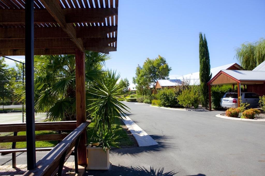 Perricoota Vines Retreat Ξενοδοχείο Moama Δωμάτιο φωτογραφία