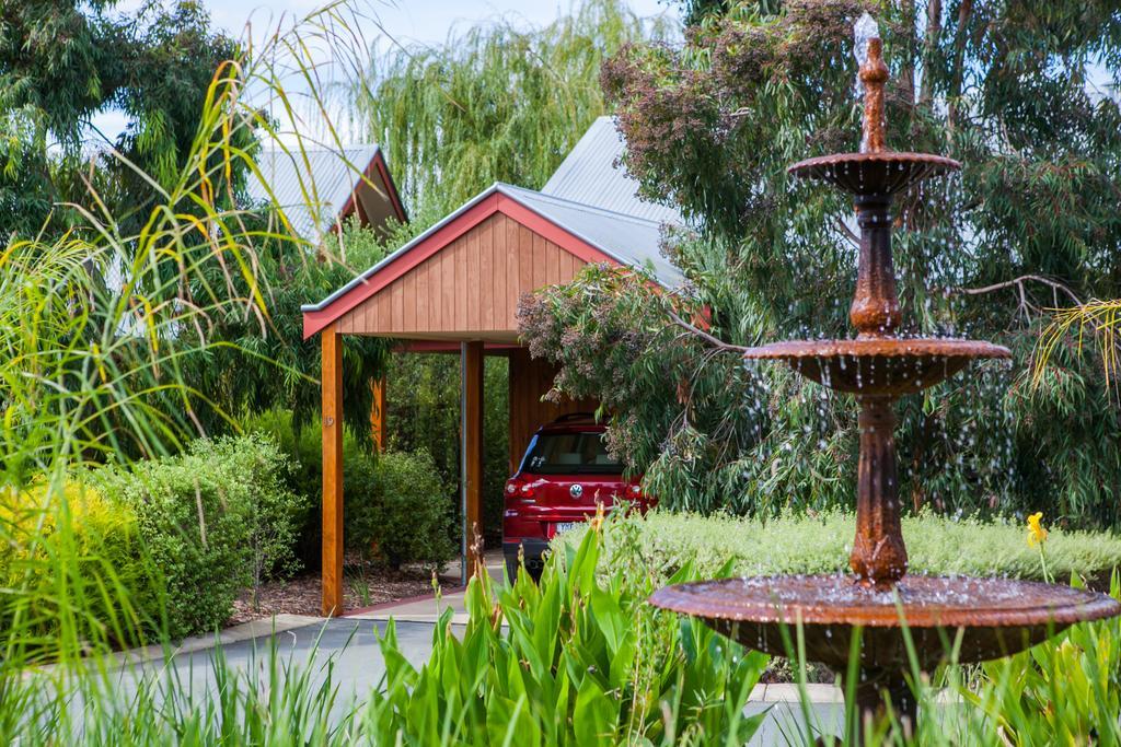 Perricoota Vines Retreat Ξενοδοχείο Moama Δωμάτιο φωτογραφία