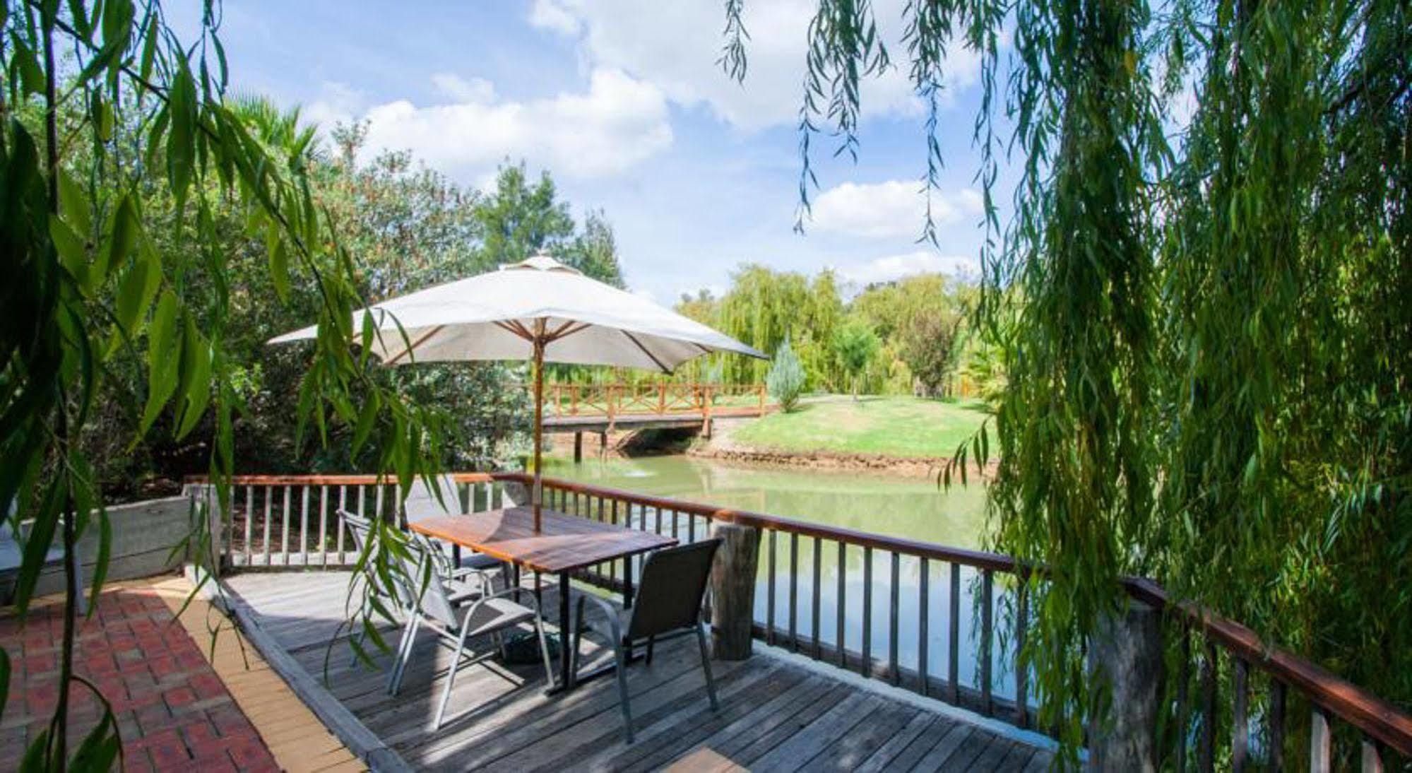 Perricoota Vines Retreat Ξενοδοχείο Moama Εξωτερικό φωτογραφία